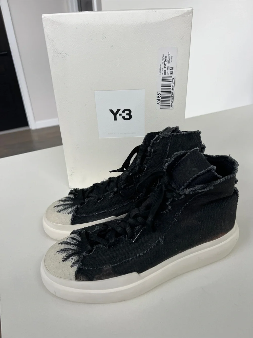 Y-3 adidas nizza high top black and white sneakers men’s size 8